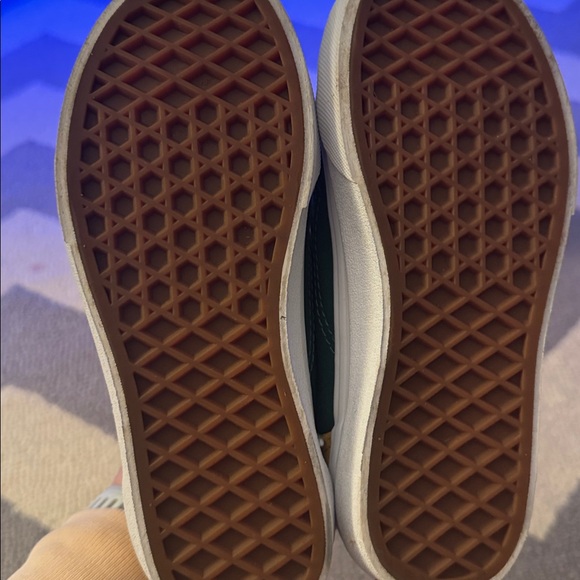 Colorful Vans - Picture 4 of 7